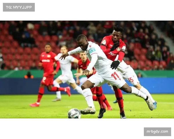 -斯图加特2-1弗赖堡,团队足球延续黑马本色- -斯图加特2-1弗赖堡,团队足球延续黑马本色-